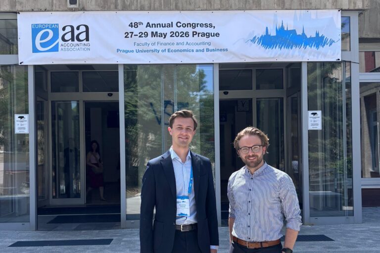 Jonas Fries und Maximilian Golsong bei Annual Conference der European Accounting Association (EAA) 2026 in Prag